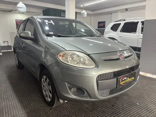 Carro Fiat Palio 2014 Attractive 1.0 8V (Flex)