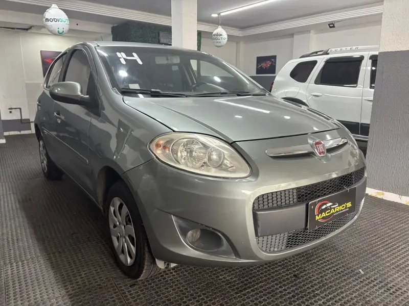 Fiat Palio Attractive 1.0 8V (Flex)