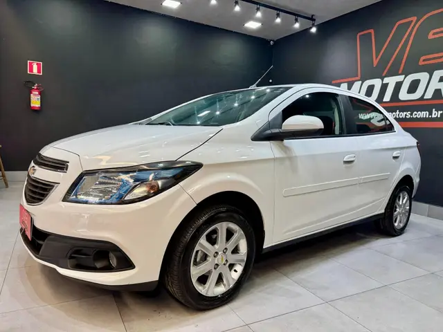 Carro Chevrolet Prisma 2015 1.4 LT SPE/4