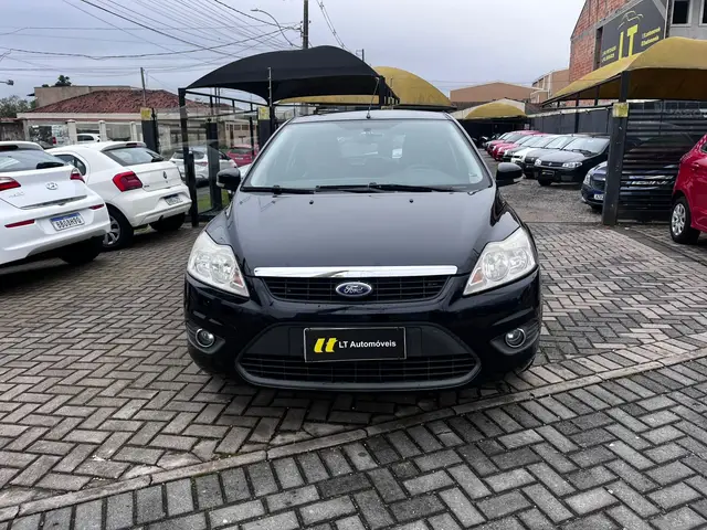 Carro Ford Focus Hatch 2011 GLX 2.0 16V (Flex) (Aut)