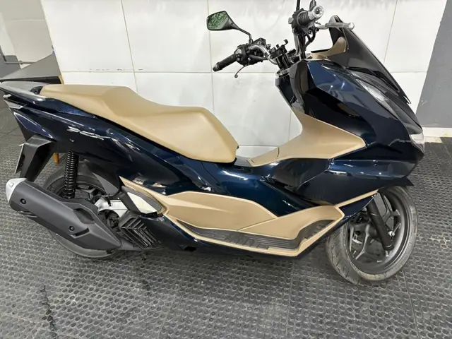 Moto Honda PCX 160 2025 DLX ABS