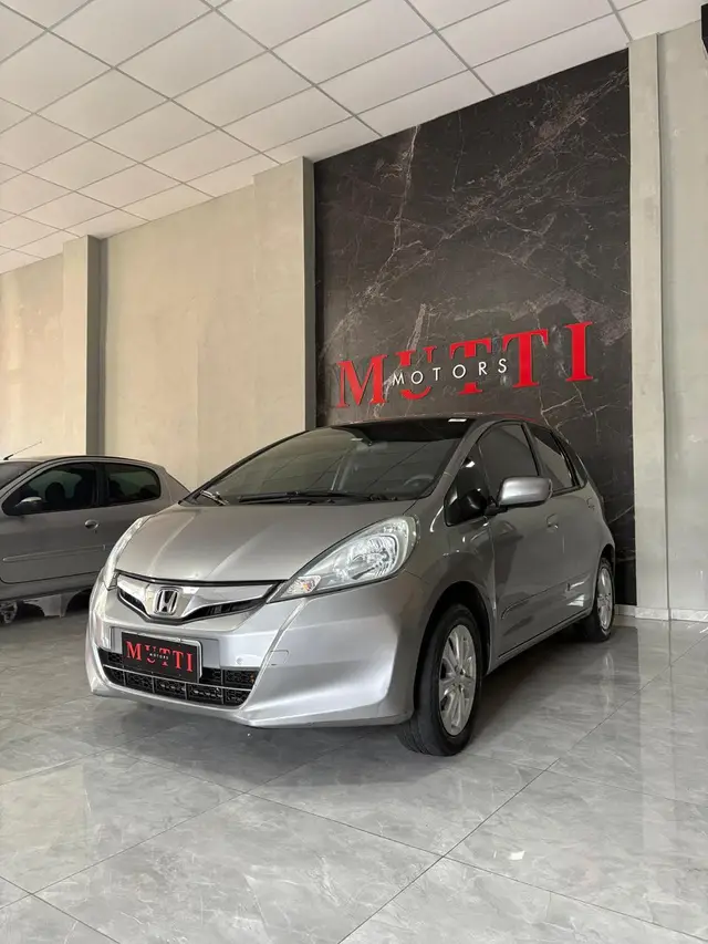 Carro Honda Fit 2014 LX 1.4 (flex)