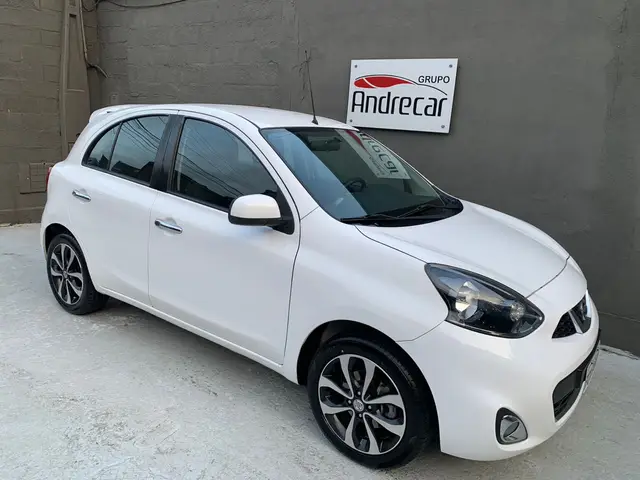Carro Nissan March 2017 1.6 16V SL CVT (Flex)