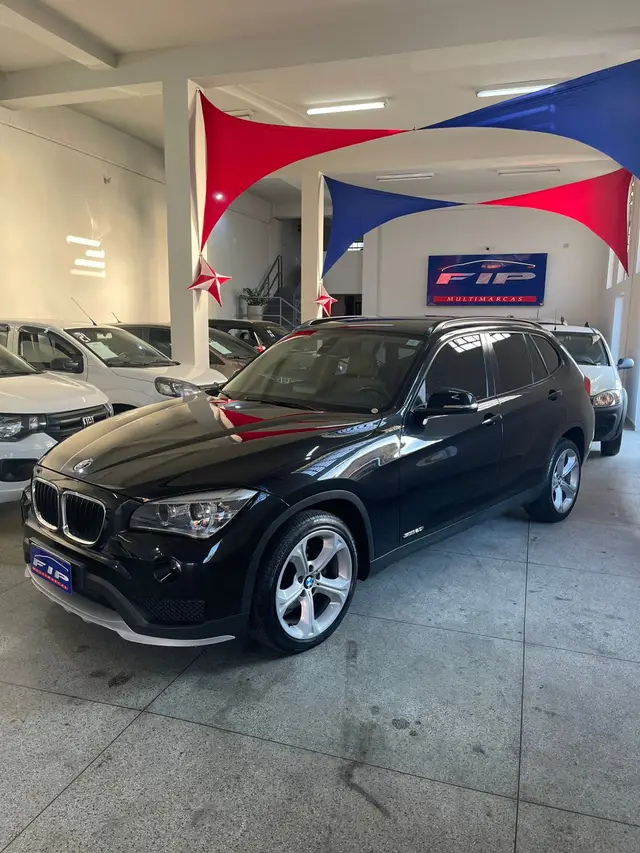 Carro BMW X1 2015 2.0 sDrive20i Activeflex