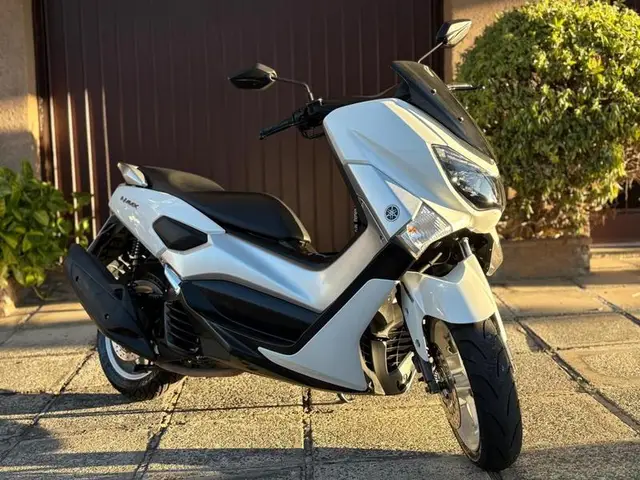 Moto Yamaha NMax 2017 160 ABS