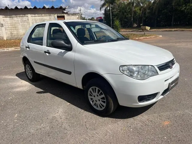 Carro Fiat Palio 2015 Fire 1.0 8V (Flex) 4p