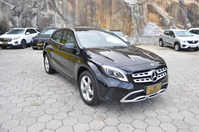 Carro Mercedes-Benz GLA 200 2020  Advance 1.6 Turbo (Aut)