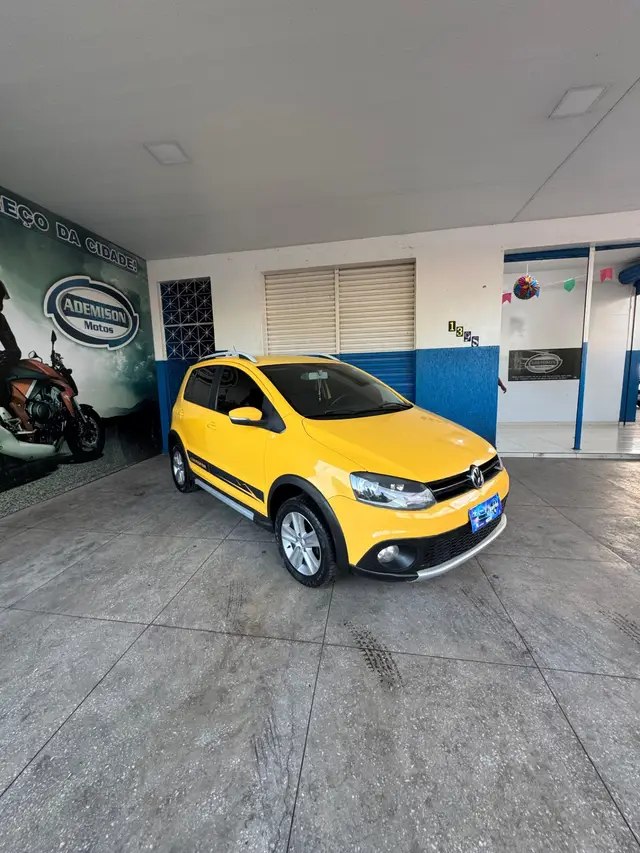 Carro Volkswagen CrossFox 2011 1.6 (Flex)