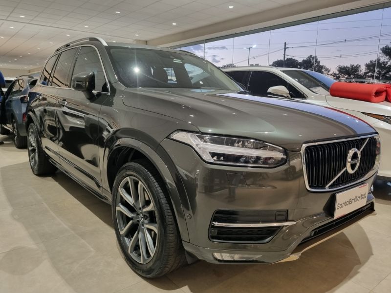 XC90 2.0 T6 Momentum AWD