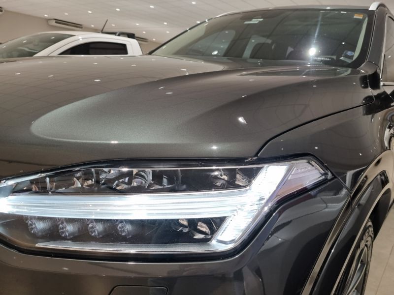 XC90 2.0 T6 Momentum AWD