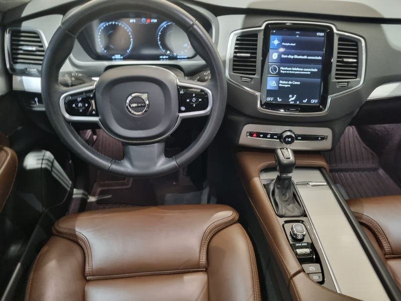 XC90 2.0 T6 Momentum AWD