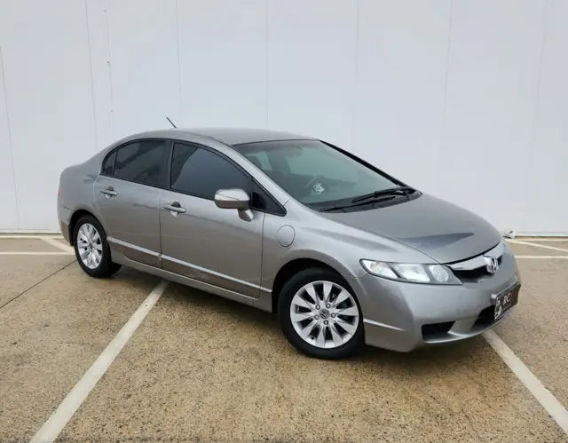 Carro Honda Civic 2010 New  LXL 1.8 16V (Couro) (Aut) (Flex)