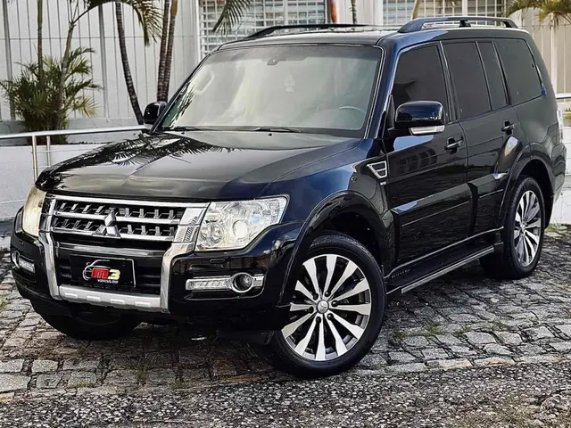 Carro Mitsubishi Pajero Full 2015 3.2 DI-D 5D HPE 4WD