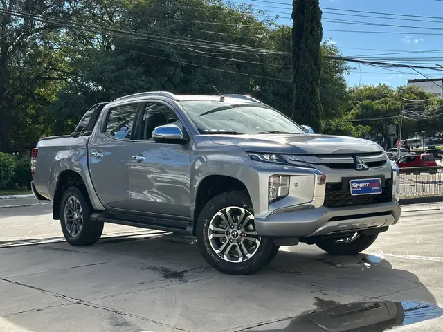 Carro Mitsubishi L200 Triton Sport 2022 HPE-S 2.4 DID-H 4x4 (Aut)