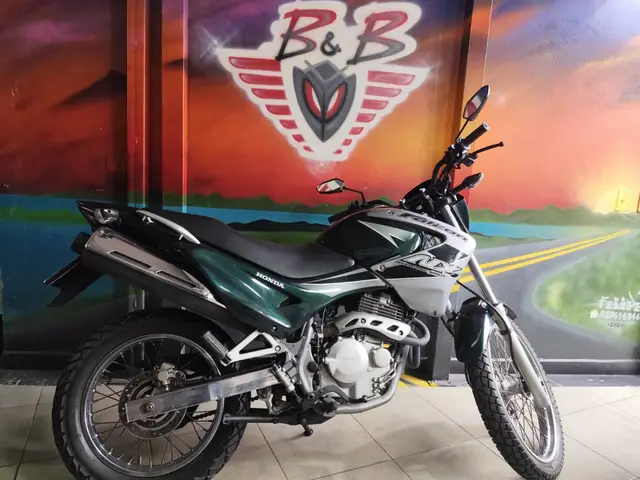 Carro Honda NX 4 Falcon 2004 400