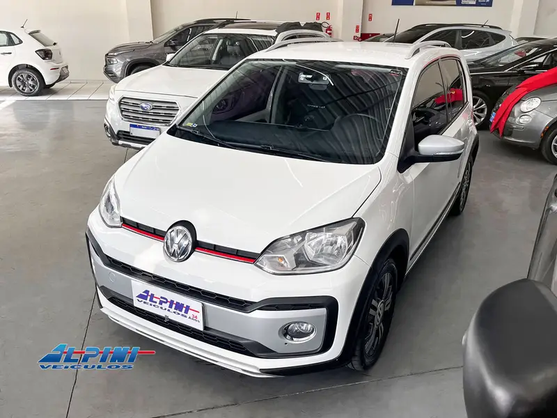 Volkswagen Up! 1.0 12v TSI E-Flex Cross