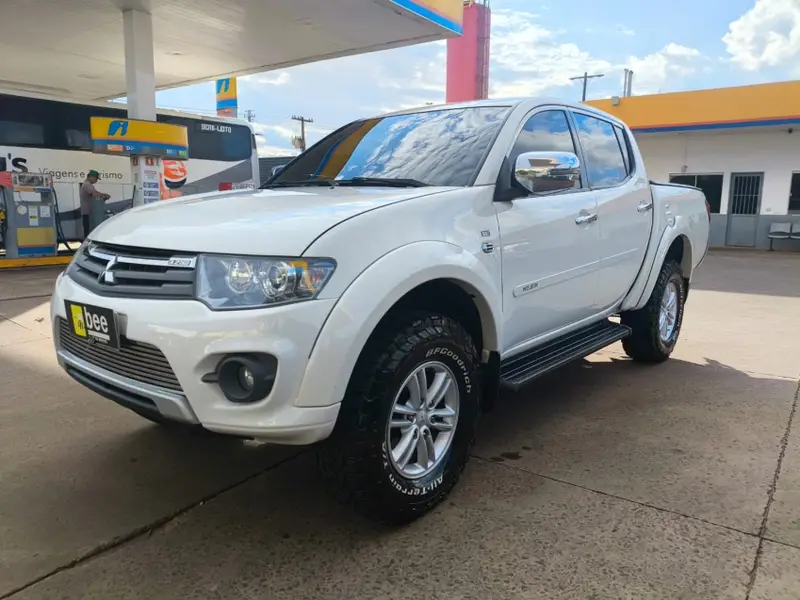 Mitsubishi L200 Triton HPE 3.2 CD TB Int.Diesel Aut