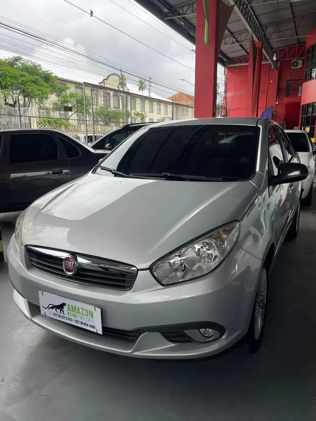 Carro Fiat Grand Siena 2014 Essence 1.6 16V (Flex)