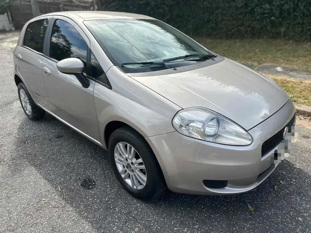 Carro Fiat Punto 2012 Attractive 1.4 (Flex)