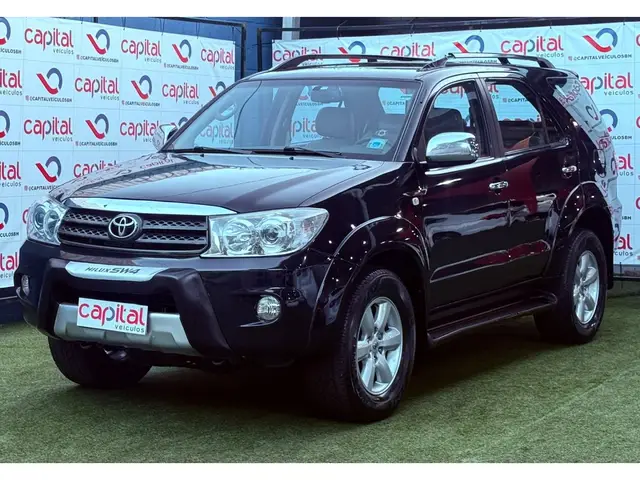 Carro Toyota Hilux SW4 2010 SRV 4x4 4.0 V6 24V (aut)