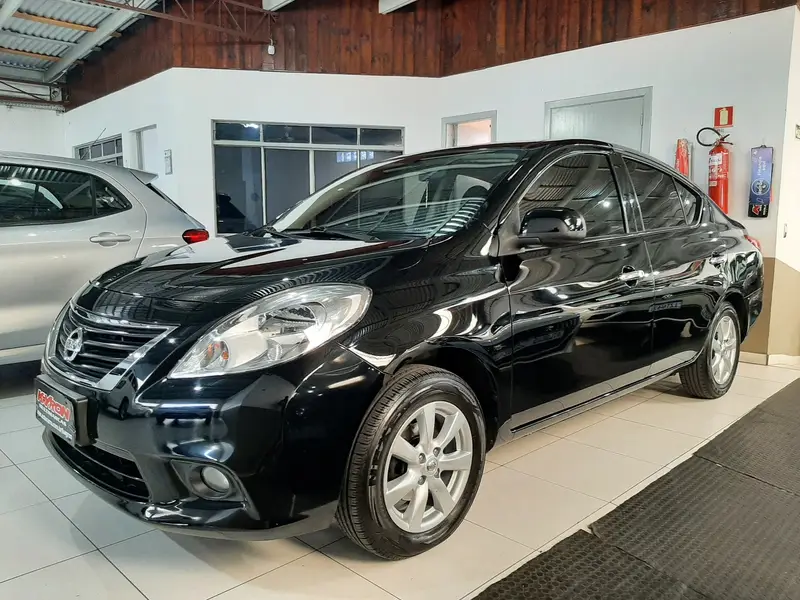 Nissan 1.6 16V SL (Flex)