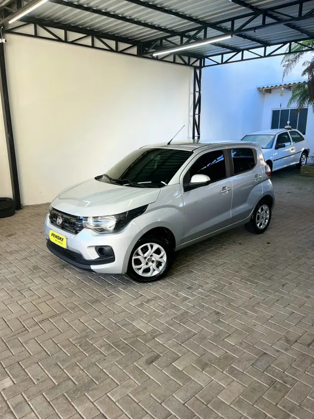 Carro Fiat Mobi 2018 FireFly Drive 1.0 (Flex)