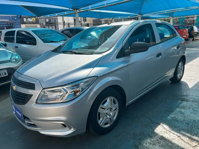 Carro Chevrolet Onix 2018 1.0 Joy SPE/4