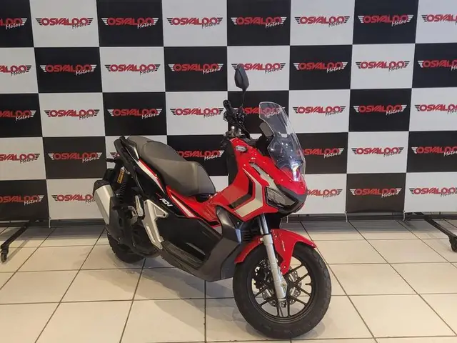 Carro Honda ADV 2023 ABS