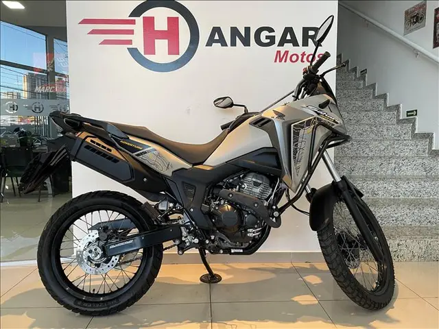 Moto Honda XRE 300 2024 Adventure