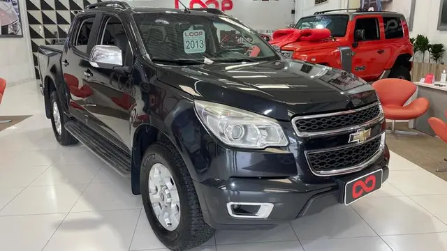 Carro Chevrolet S10 Cabine Dupla 2013 S10 2.8 CTDI LS 4WD (Cabine Dupla)