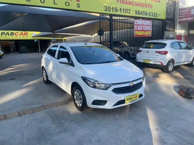 Carro Chevrolet Onix 2017 1.0 LT SPE/4