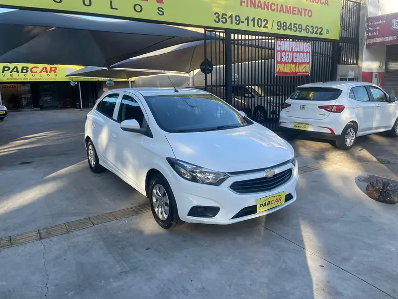 Chevrolet Onix 1.0 LT SPE/4