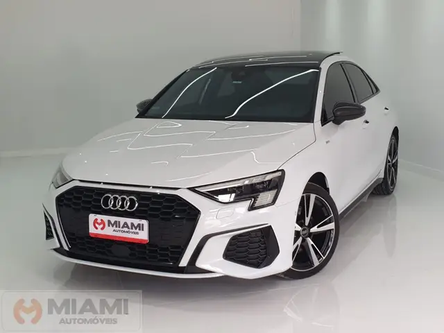 Carro Audi A3 2023 S-Line 2.0