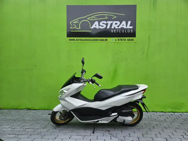 Moto Honda PCX 150 2016 DLX