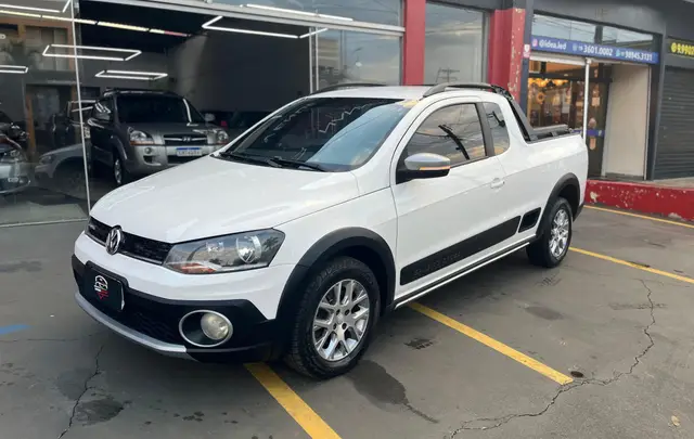 Carro Volkswagen Saveiro 2015 1.6 (Flex)