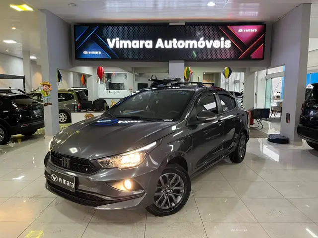 Carro Fiat Cronos 2022 Drive 1.3