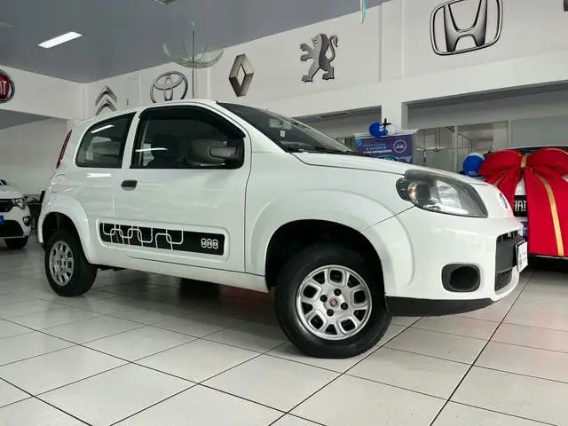 Carro Fiat Uno 2016 Vivace 1.0 8V (Flex) 2p