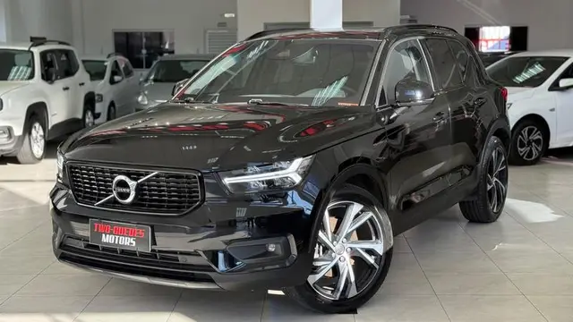 Carro Volvo XC40 2020 2.0 T5 R-Design AWD
