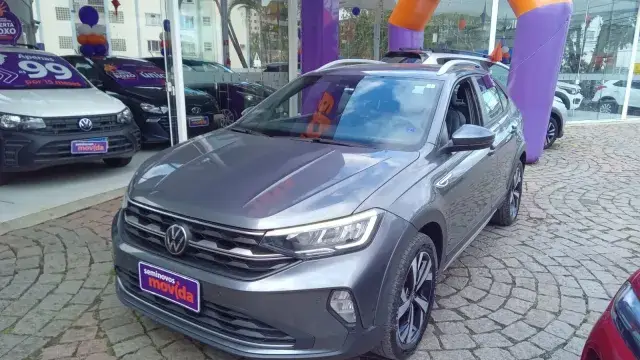 Carro Volkswagen Nivus 2023 Highline 200 TSI