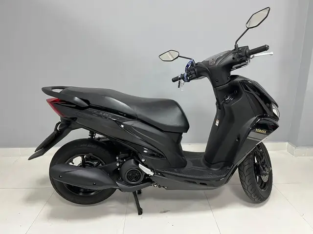 Moto Yamaha Fluo 2024 ABS