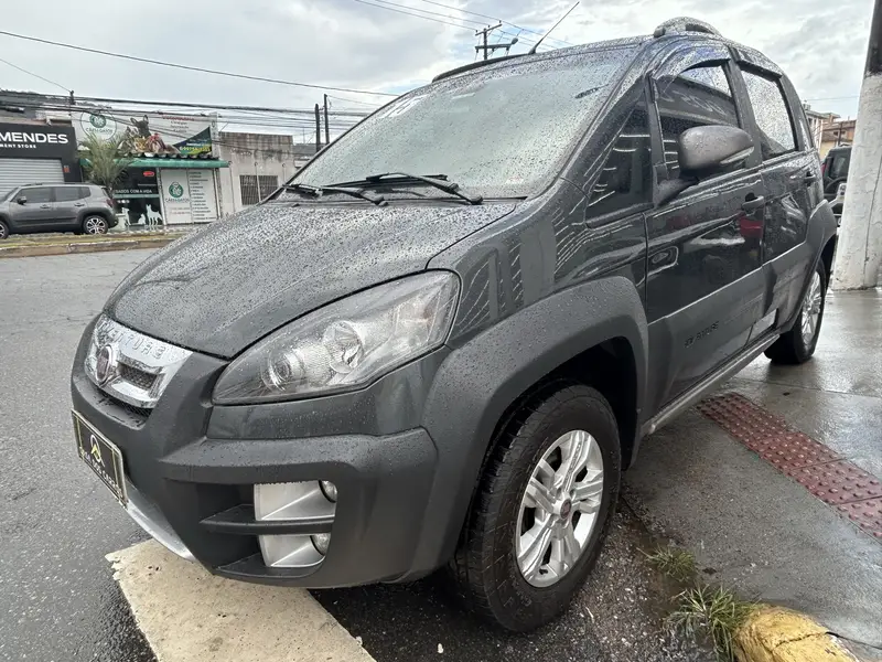 Fiat Idea Adventure 1.8 16V E.TorQ (Flex)
