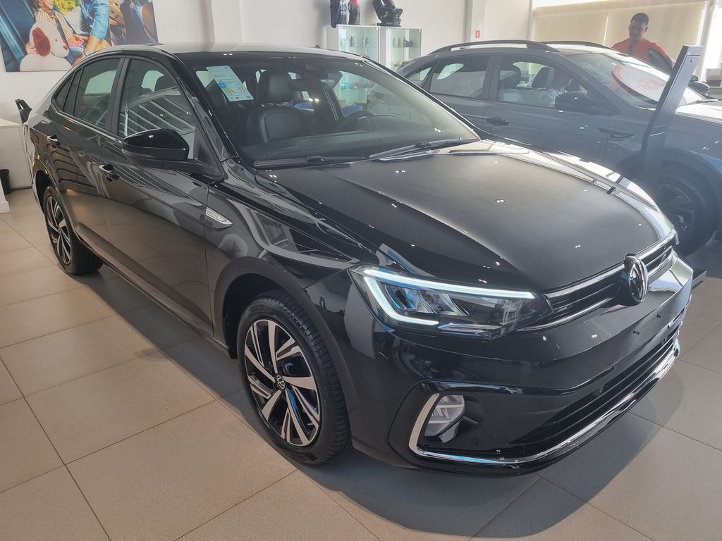 Virtus Highline 200 TSI