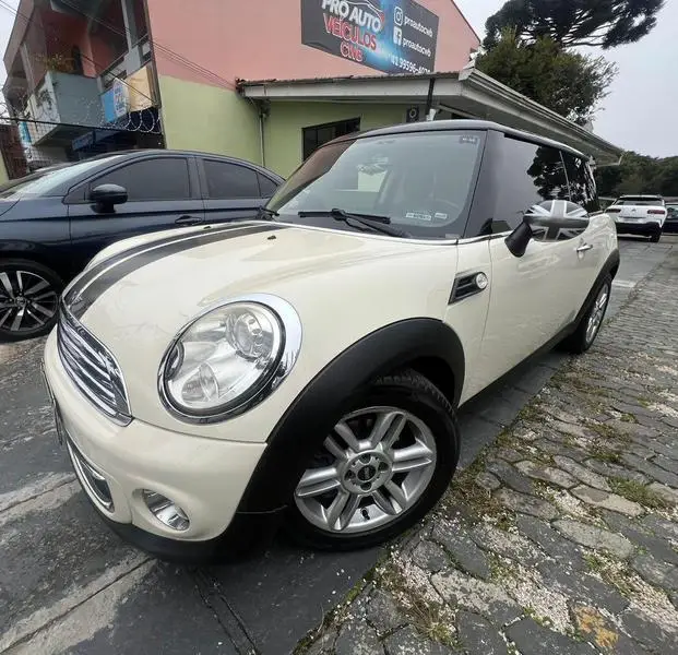 Carro MINI Cooper 2011 1.6 Pepper (aut)