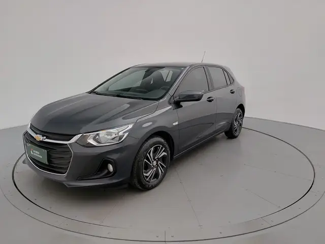 Carro Chevrolet Onix Plus 2024 LT 1.0