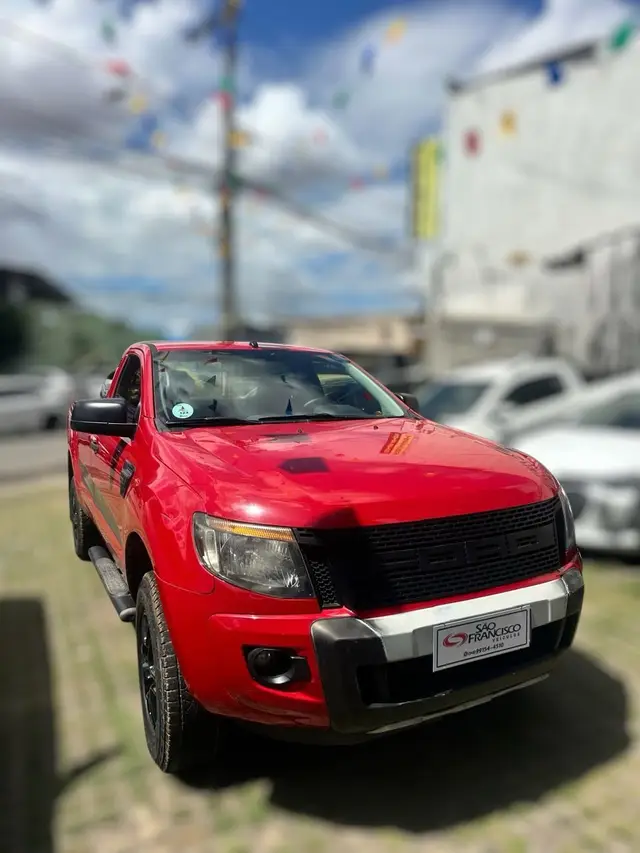 Carro Ford Ranger Cabine Simples 2015 XLS 2.5 16V 4x2 CS Flex