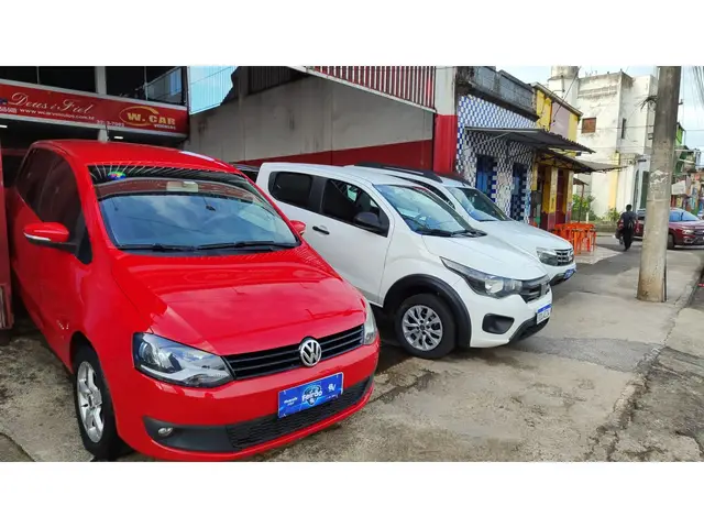 Carro Volkswagen Fox 2013 1.0 VHT (Flex) 4p