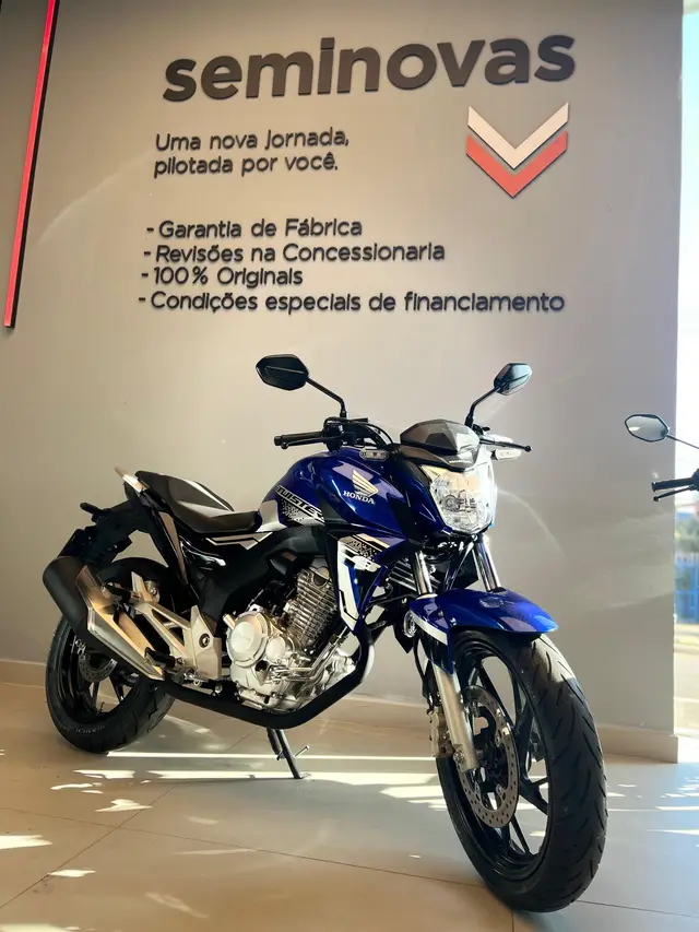 Carro Honda CB 250F Twister 2021 (CBS)