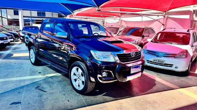 Carro Toyota Hilux Cabine Dupla 2013 Hilux 3.0 TDI 4x4 CD SRV