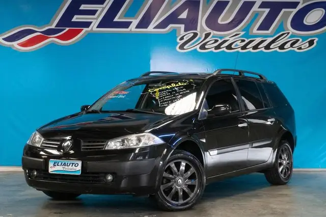 Carro Renault Megane Grand Tour 2012 Mégane Grand Tour Dynamique 1.6 16V (flex)