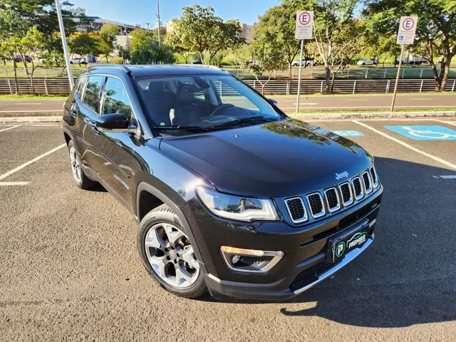 Carro Jeep Compass 2018 2.0 Limited (Aut) (Flex)
